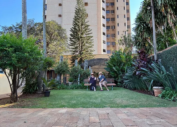Hotel que aceita animais de estimação: Casa da Vó Loy e seu espaço verde